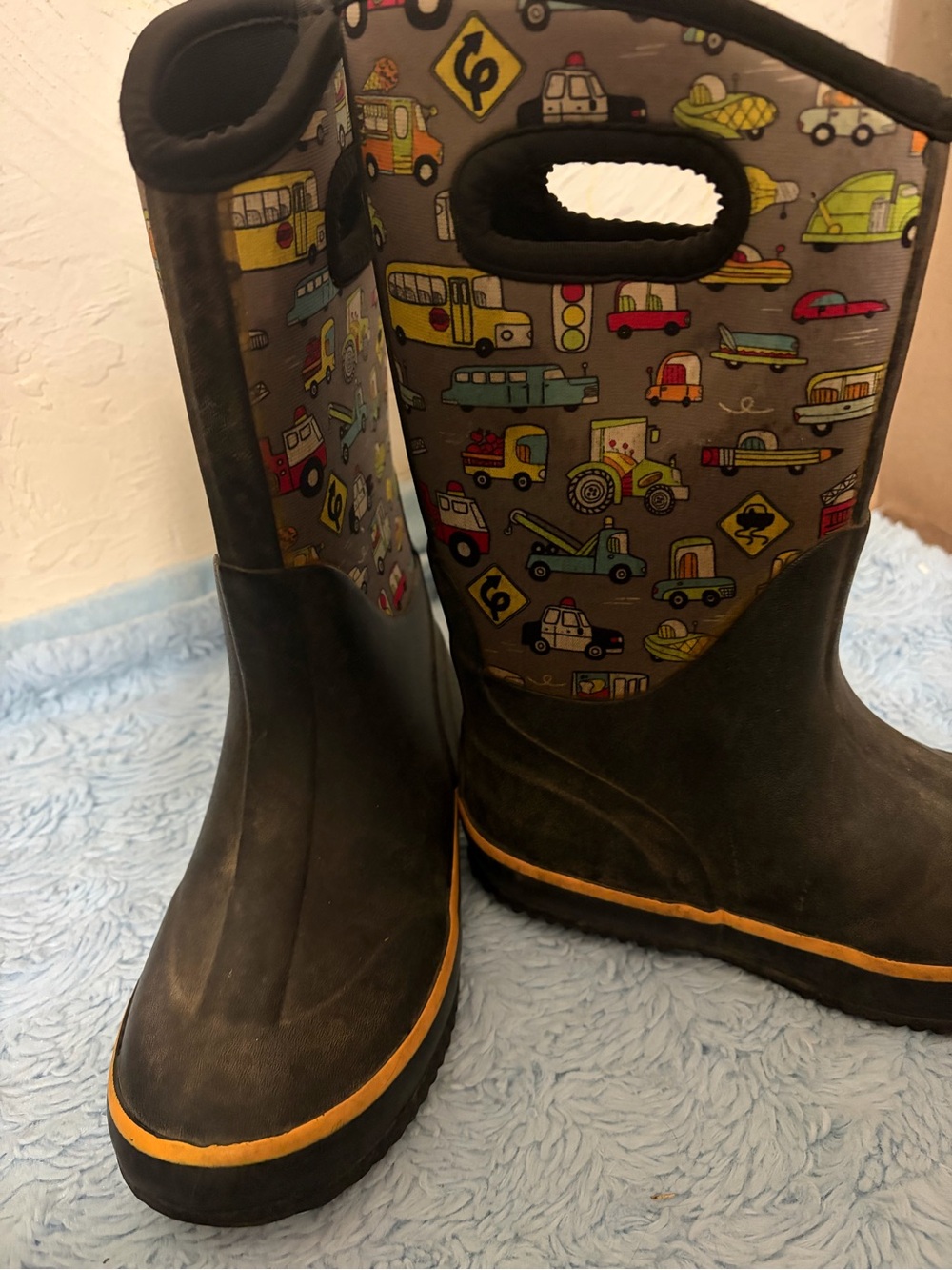 Kids Waterproof Pull-On Boots with Vehicle Print - Black/Gray